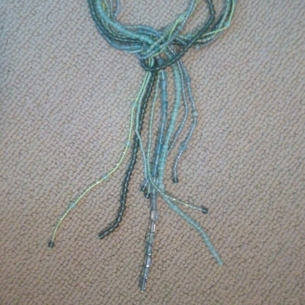 3/$15 Vintage Boho Chic Glass Bead Lasso Style Necklace